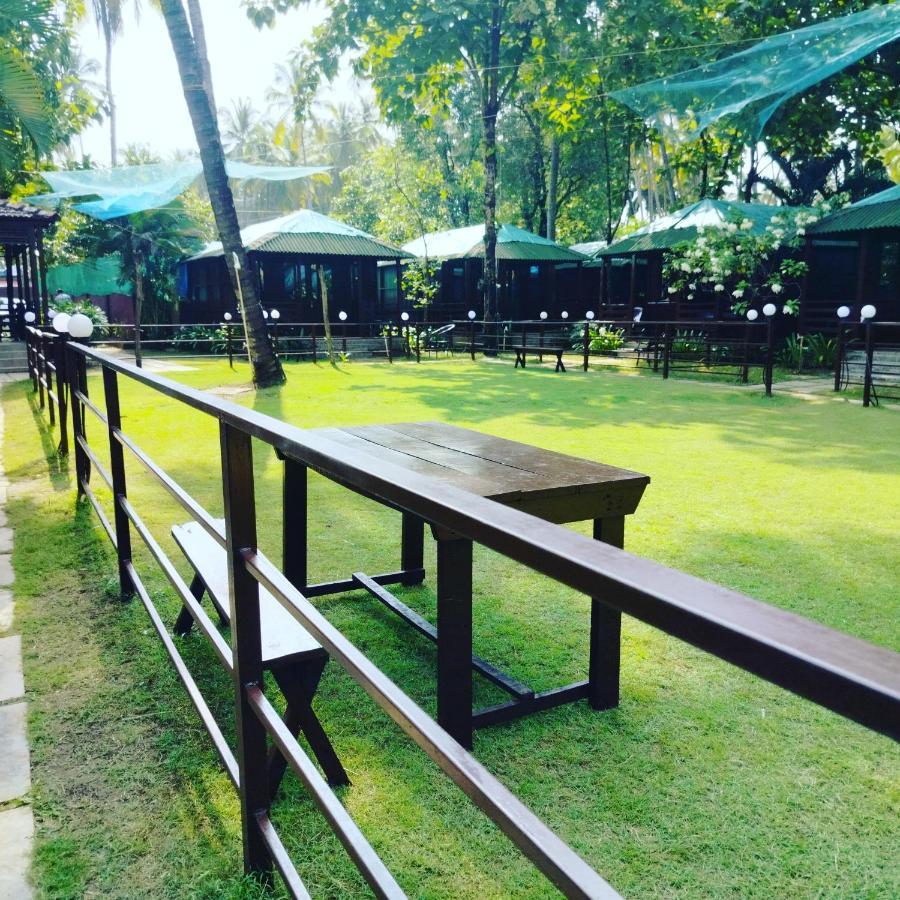 Club Palolem Resort Екстер'єр фото