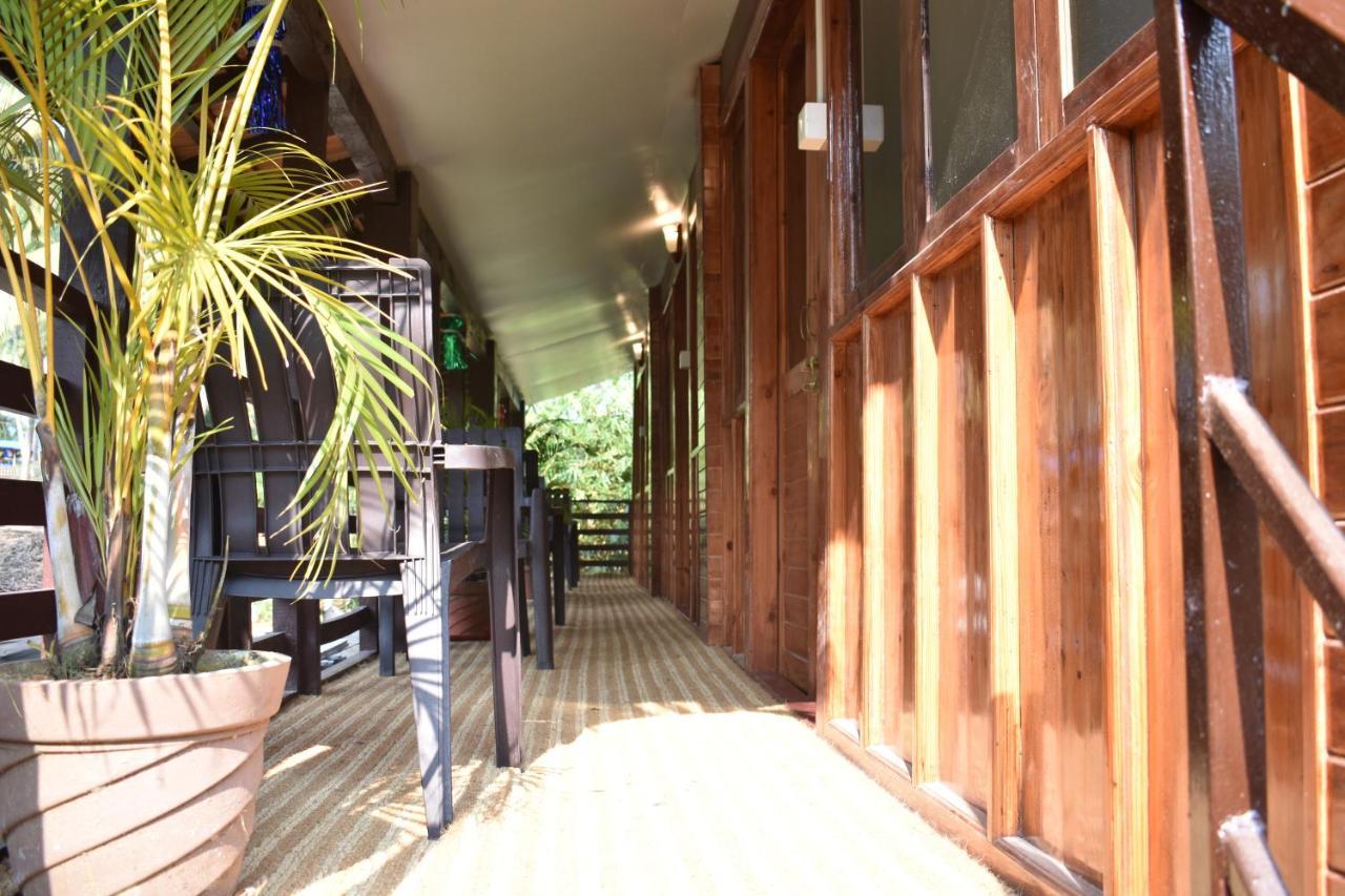 Club Palolem Resort Екстер'єр фото