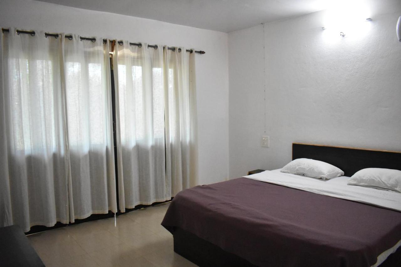 Club Palolem Resort Екстер'єр фото