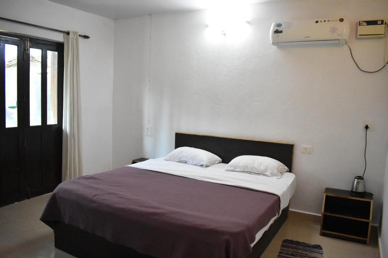 Club Palolem Resort Екстер'єр фото